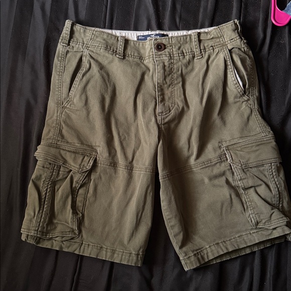 Olive Cargo Shorts - Picture 1 of 1